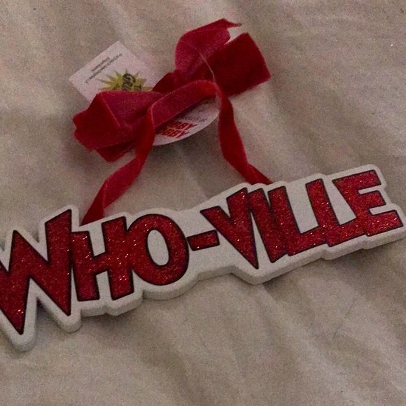Who-Ville Holiday Decoration NWT FINAL SALE - Picture 3 of 4